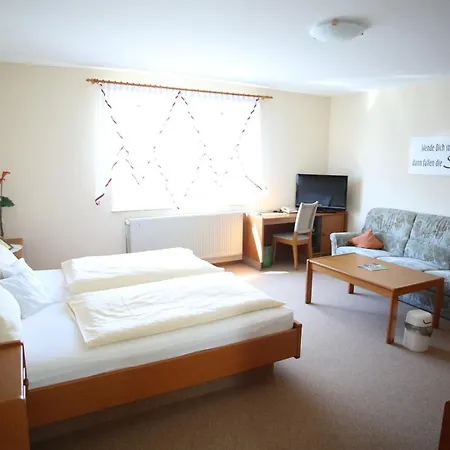 Waldblick Hotel 3*